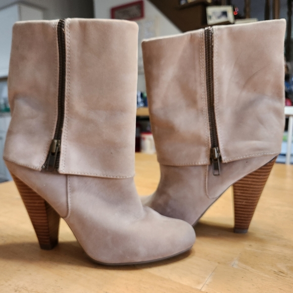 GAP Taupe Brown Leather Fold Over Mid Calf - Picture 6 of 9